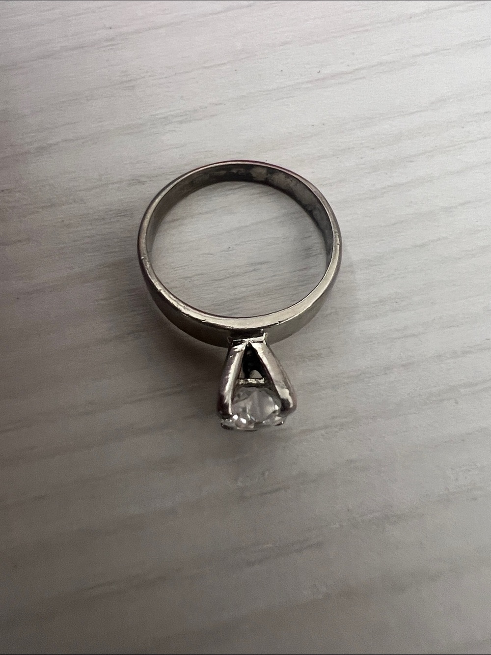 Heart-Shaped Clear Crystal Sterling Silver Ring size 7.5 - Picture 11 of 16